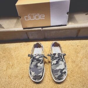 Hey Dude women's Camo Shoes